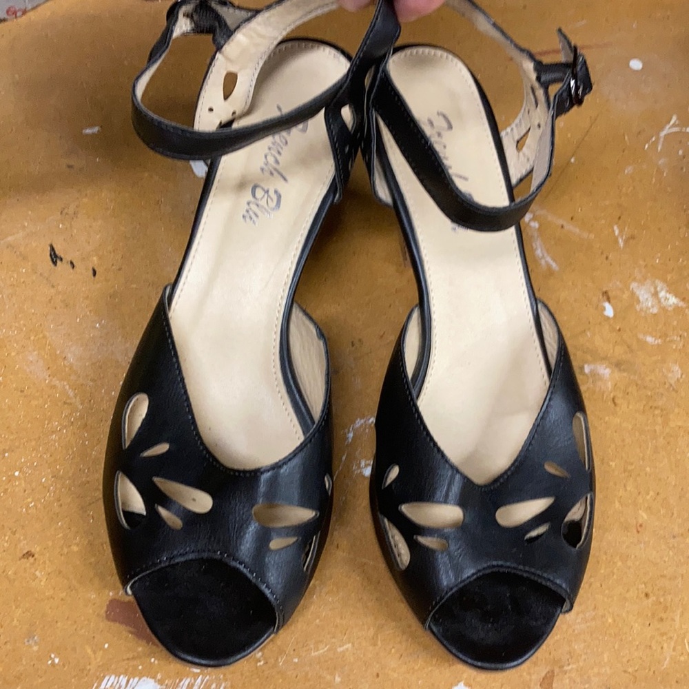 Black Open Toe Heel Sandals